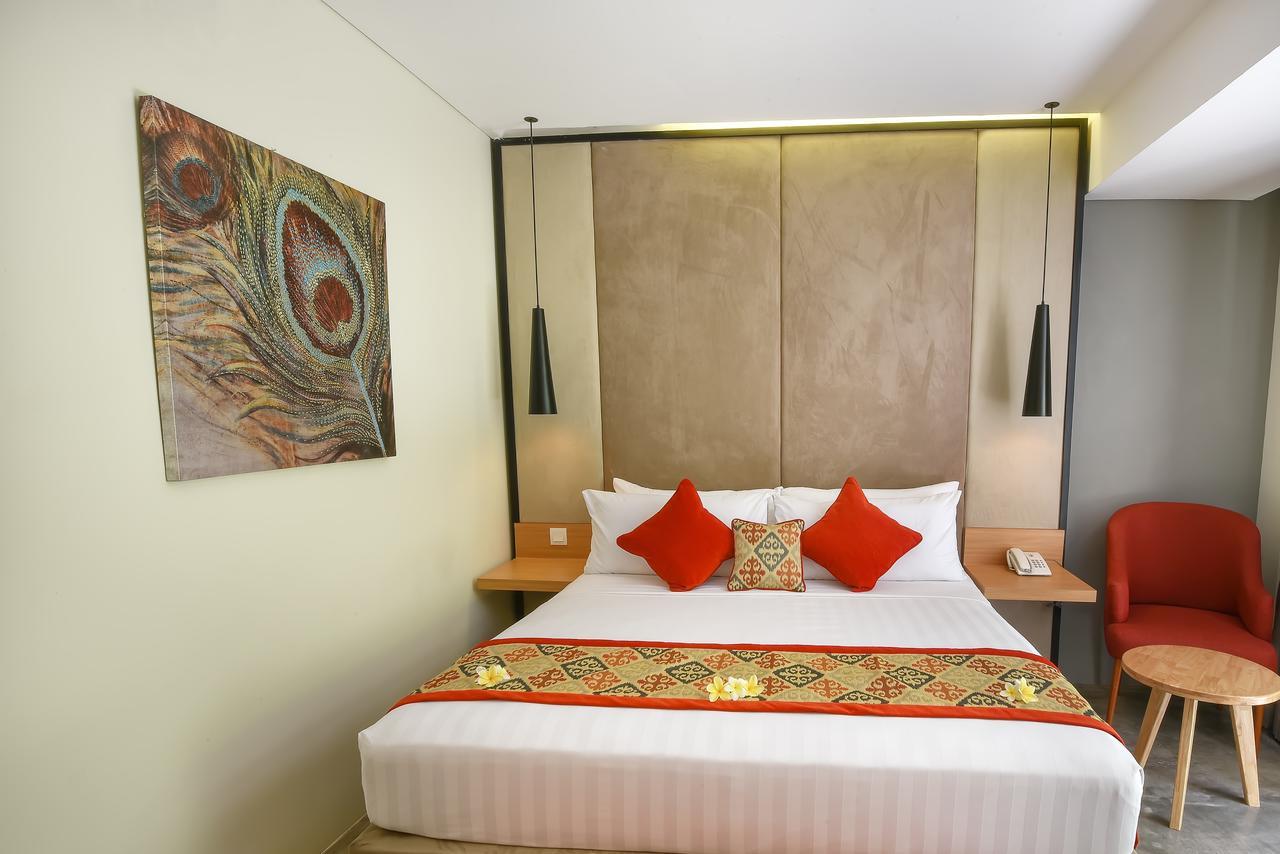 วิลลาปุรี อายุ Hotel ซานูร์ ภายนอก รูปภาพ