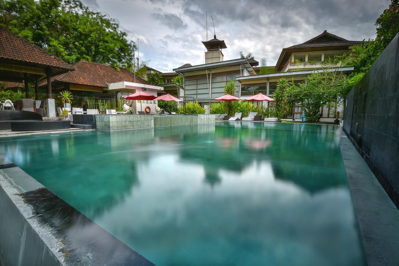 วิลลาปุรี อายุ Hotel ซานูร์ ภายนอก รูปภาพ